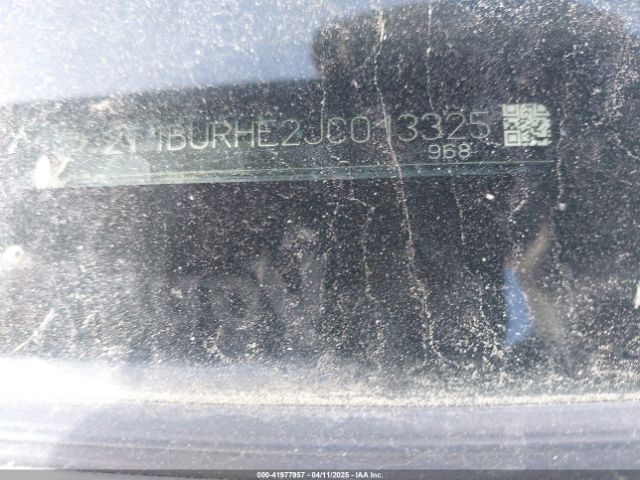 2T1BURHE2JC013325 Toyota COROLLA LE