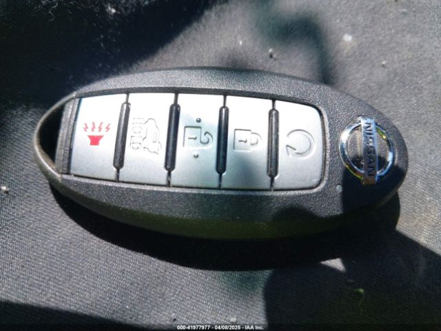 KNMAT2MT3LP500502 Nissan Rogue Sv Fwd