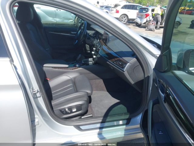 WBAJA5C5XKWW07106 BMW 530I