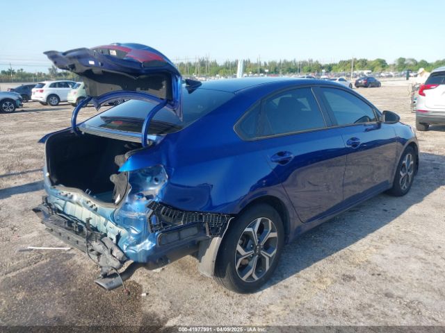 3KPF24AD4ME406468 KIA Forte Lxs