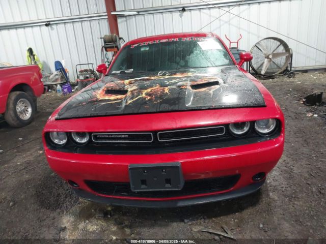 2C3CDZAG5FH895575 Dodge Challenger Sxt