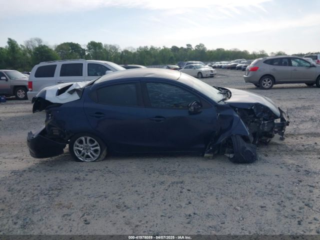 3MYDLBZV1GY129384 Scion IA