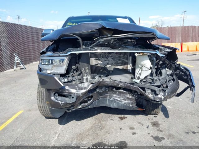 1C6RREHT6KN800730 RAM 1500 Limited  4x2 5'7 Box