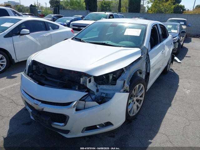1G11D5SLXFF226106 Chevrolet MALIBU 2LT