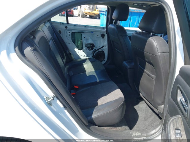 1G11D5SLXFF226106 Chevrolet MALIBU 2LT