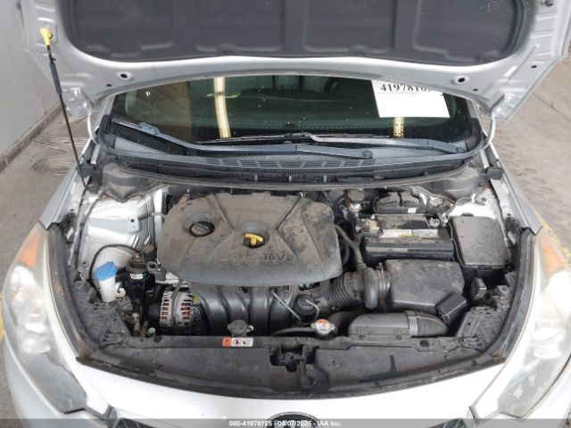 KNAFK4A64F5410209 KIA FORTE LX