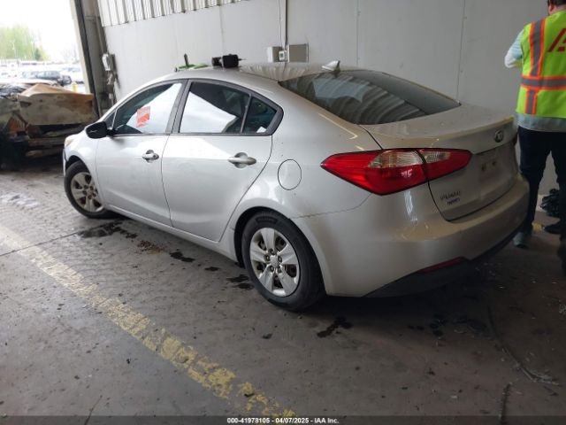 KNAFK4A64F5410209 KIA FORTE LX