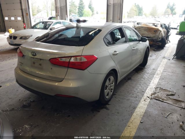 KNAFK4A64F5410209 KIA FORTE LX