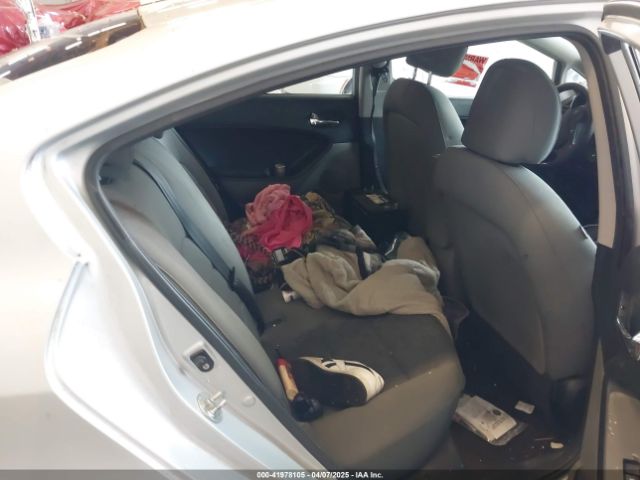 KNAFK4A64F5410209 KIA FORTE LX