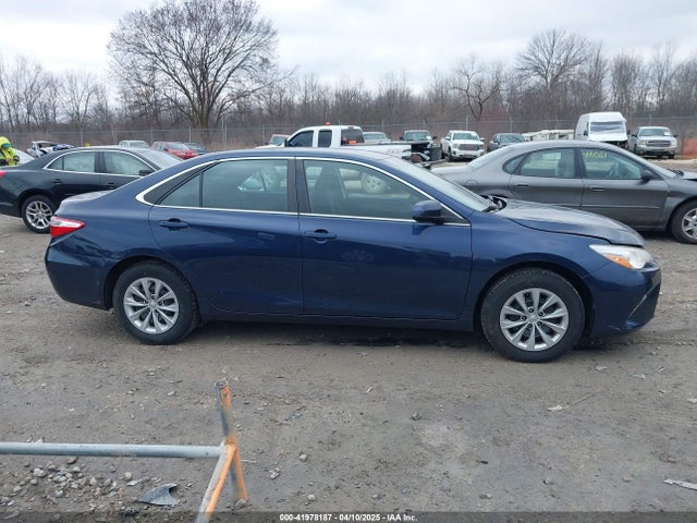 4T1BF1FK6HU725687 Toyota CAMRY LE