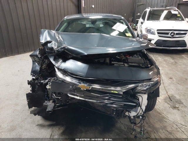 1G1ZD5ST7KF133962 Chevrolet MALIBU LT