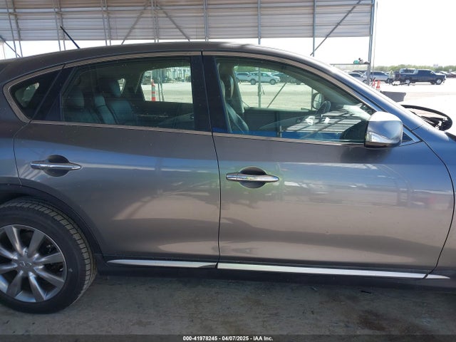 JN1BJ0RP8HM381822 Infiniti QX50