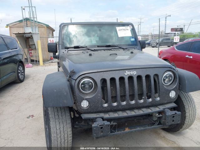 1C4BJWDG8HL545289 Jeep Wrangler Unlimited Sport 4x4
