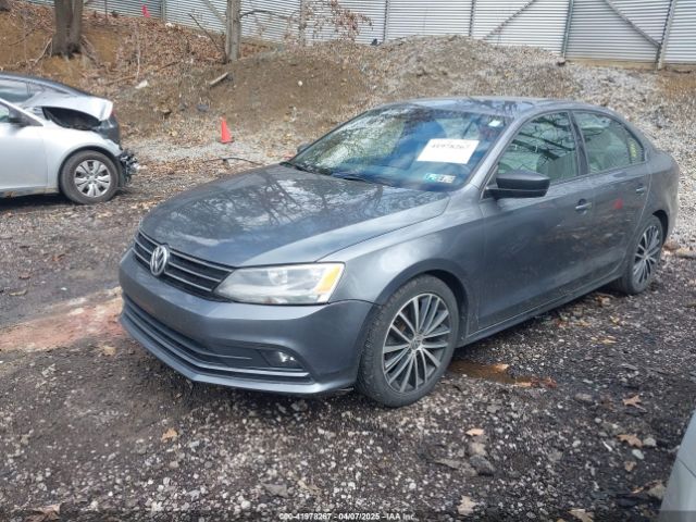 3VWD17AJ7GM225289 Volkswagen Jetta 1.8t Sport
