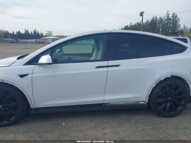 7SAXCBE54NF363113 Tesla Model X Dual Motor All-wheel Drive