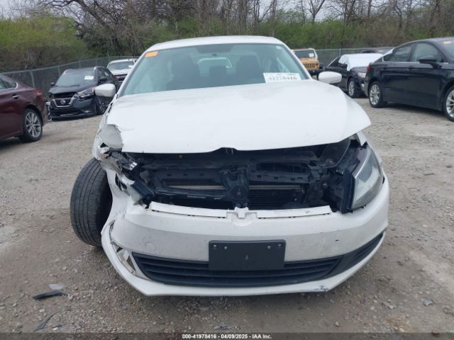 3VWD17AJ8EM211169 Volkswagen Jetta 1.8t Se