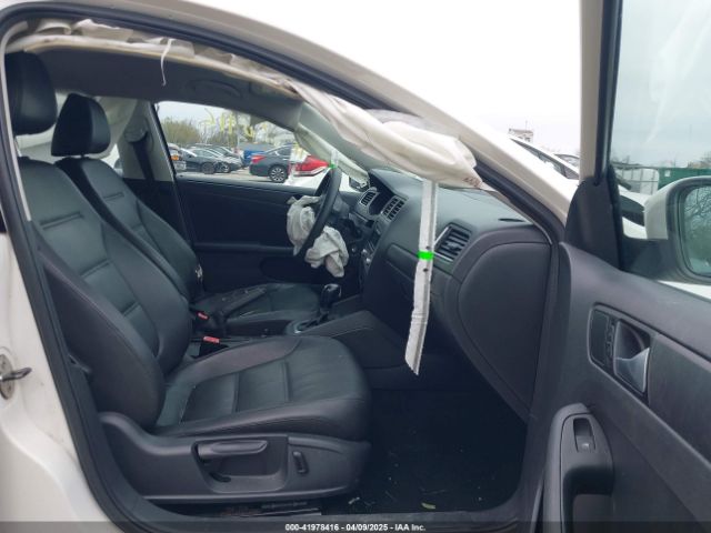 3VWD17AJ8EM211169 Volkswagen Jetta 1.8t Se