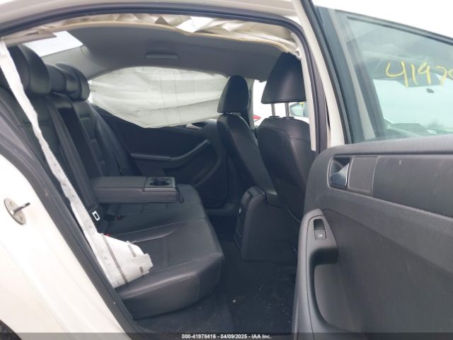 3VWD17AJ8EM211169 Volkswagen Jetta 1.8t Se