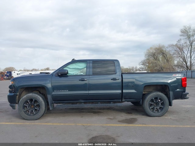 3GCUKREC7HG220780 Chevrolet Silverado 1500 2lt