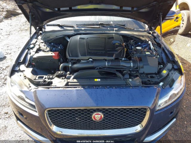 SAJBD4FX7JCY57670 Jaguar Xf 25t Premium