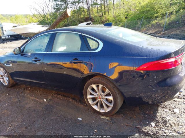 SAJBD4FX7JCY57670 Jaguar Xf 25t Premium