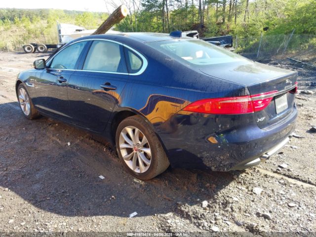 SAJBD4FX7JCY57670 Jaguar Xf 25t Premium