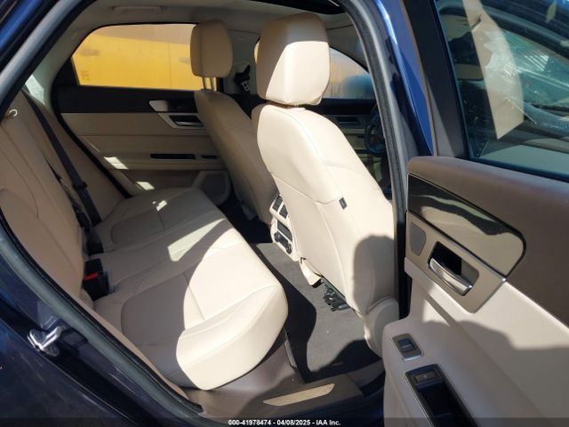 SAJBD4FX7JCY57670 Jaguar Xf 25t Premium