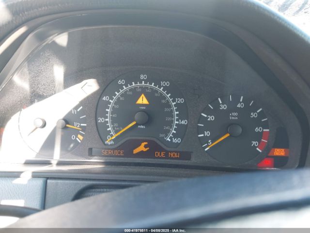 1999 MERCEDES-BENZ E 320 WDBJH65F3XA727570 Photo 6