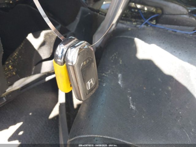 1HGCR3F9XGA018120 Honda Accord Touring