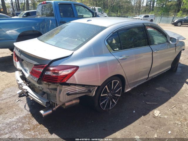 1HGCR3F9XGA018120 Honda Accord Touring