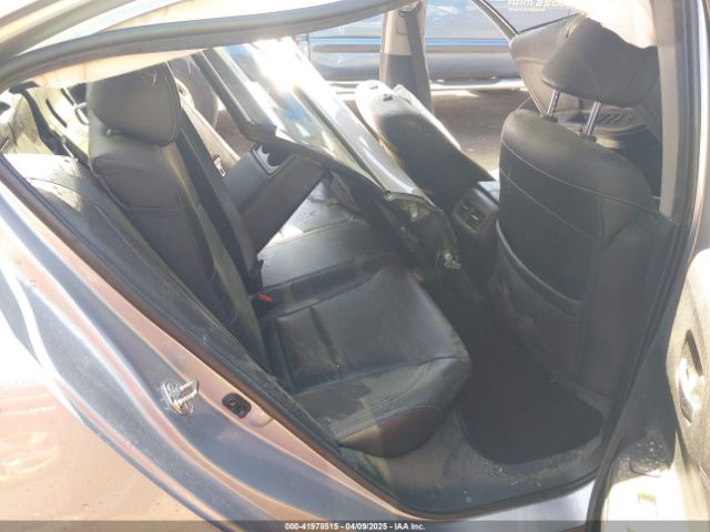 1HGCR3F9XGA018120 Honda Accord Touring