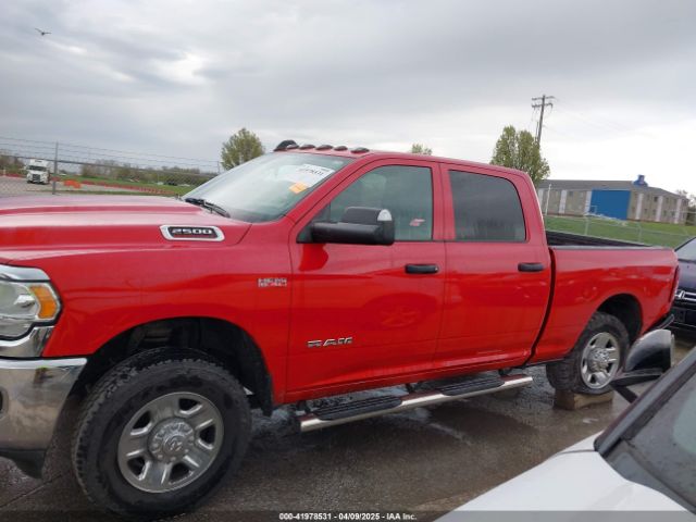 3C6UR5CJ8MG676276 RAM 2500 Tradesman  4x4 6'4 Box