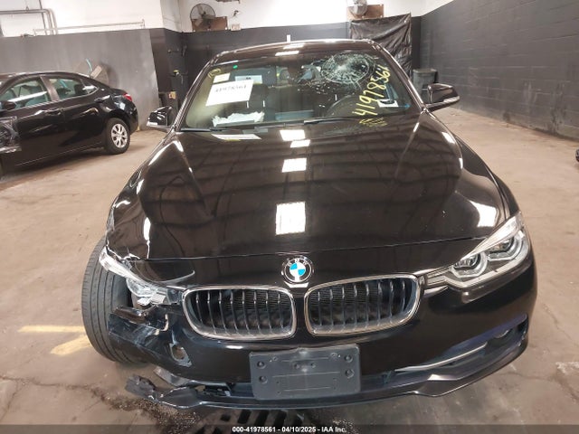 WBA8D9G51JNU72738 BMW 330i Xdrive