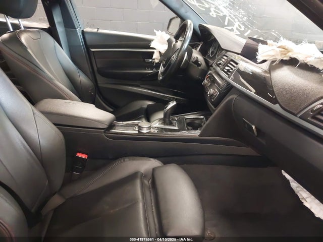 WBA8D9G51JNU72738 BMW 330i Xdrive