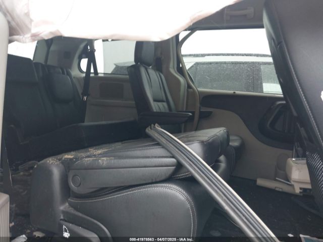 2C4RC1CG2ER189177 Chrysler Town & Country Touring-l