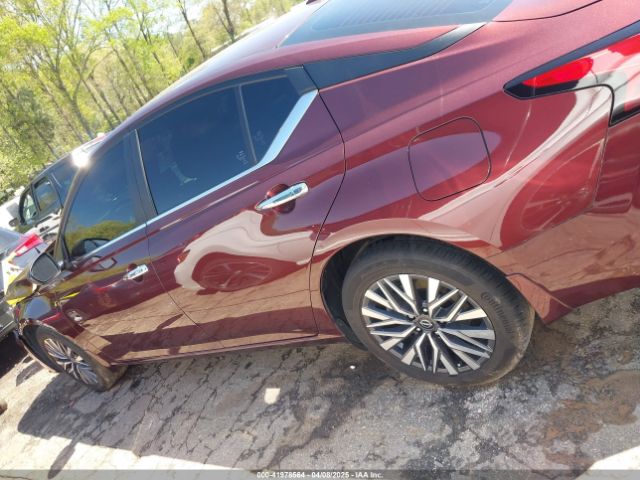 1N4BL4DW5PN426467 Nissan Altima Sv Intelligent Awd