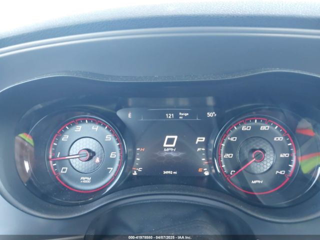 2C3CDXBGXPH533889 Dodge Charger Sxt