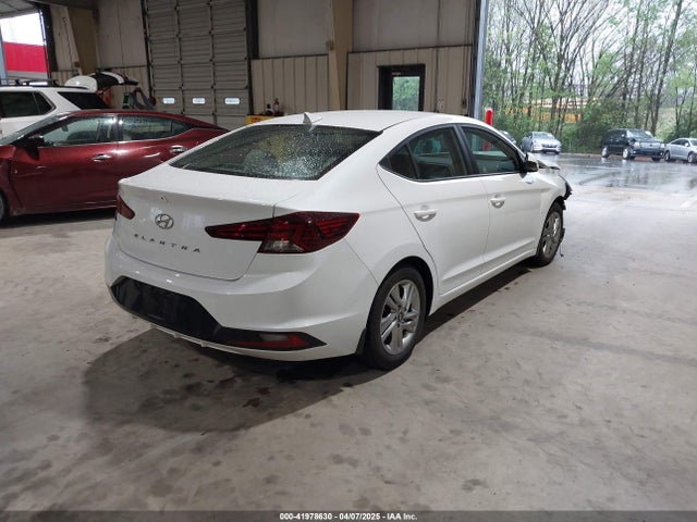 5NPD84LF9LH538575 Hyundai ELANTRA SEL