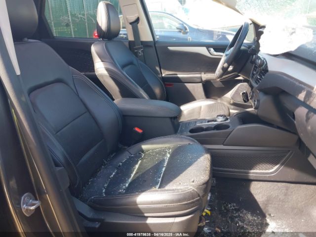 1FMCU9BZ0LUB81689 Ford Escape Se Sport Hybrid