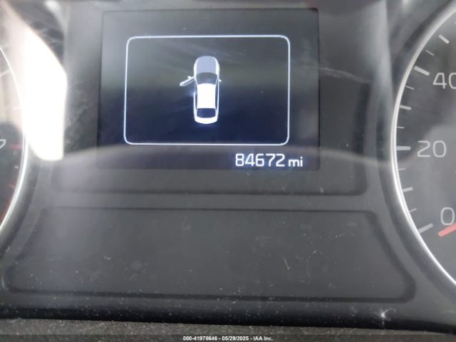 5XXGT4L31JG238006 KIA Optima S