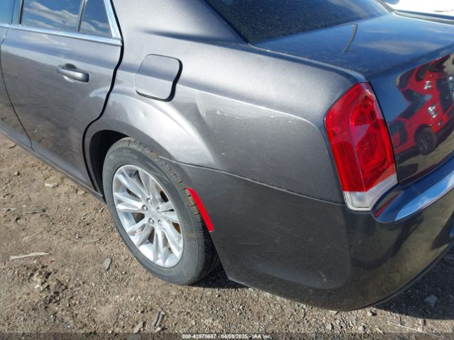 2C3CCAAG2GH295456 Chrysler 300 Limited