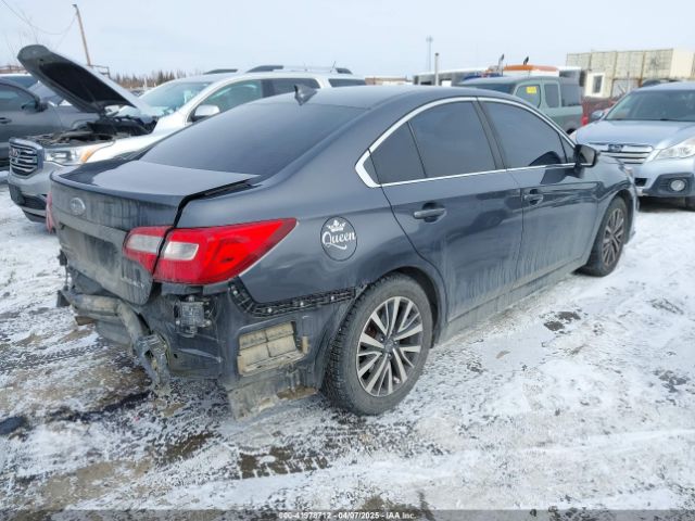 4S3BNAF67J3043939 Subaru Legacy 2.5i Premium