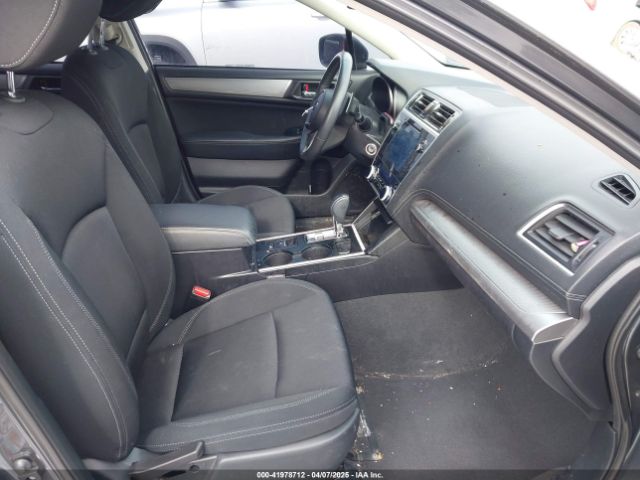 4S3BNAF67J3043939 Subaru Legacy 2.5i Premium