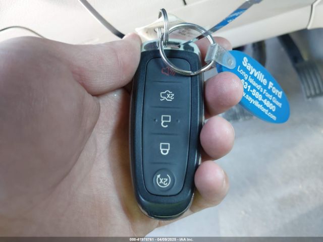 1FADP5CU1GL119747 Ford C-max Energi Sel