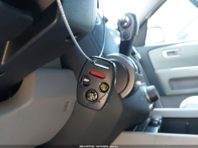 5FNYF3H35FB026766 Honda PILOT SE