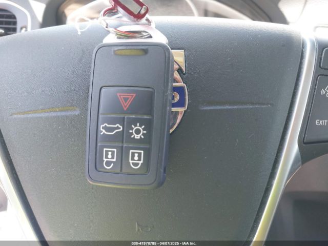 LYV402HM2JB168764 Volvo S60 Inscription T5 Platinum