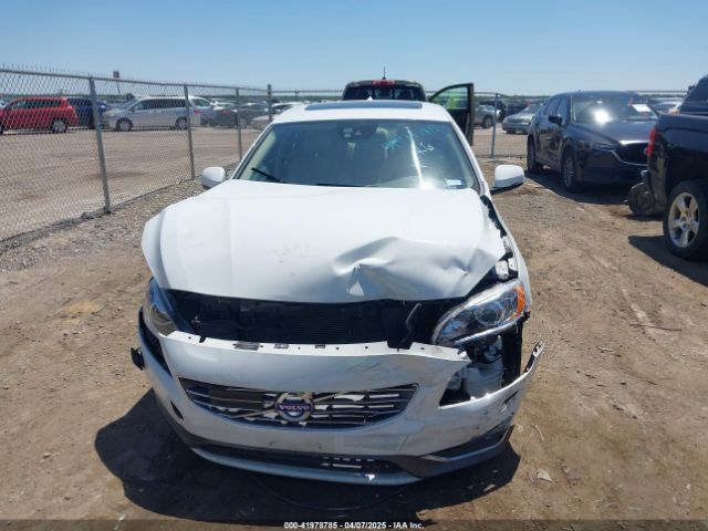 LYV402HM2JB168764 Volvo S60 Inscription T5 Platinum