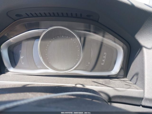 LYV402HM2JB168764 Volvo S60 Inscription T5 Platinum