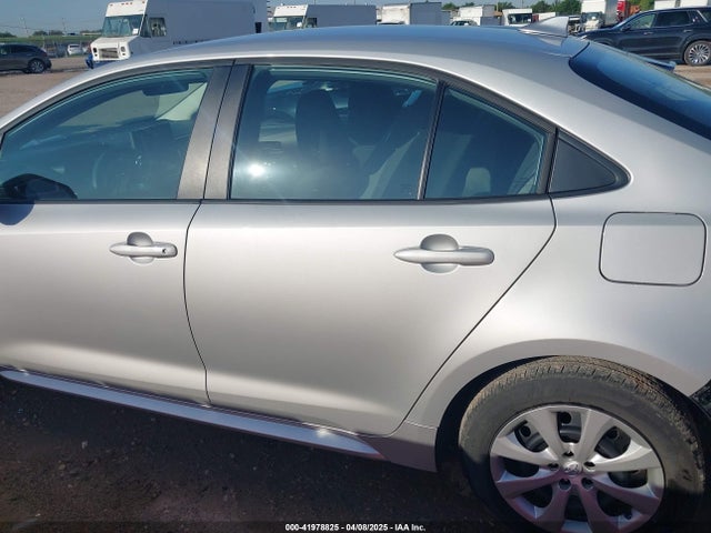 5YFB4MDE9RP180589 Toyota COROLLA LE