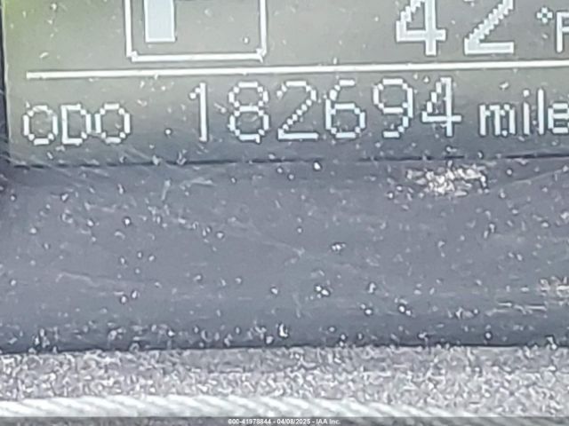 5TDKK3DC6FS649056 Toyota Sienna Le 8 Passenger